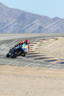 media/Oct-05-2025-CVMA (Sun) [[beeef4f201]]/Race 11-500-400(4)-350 Supersport/